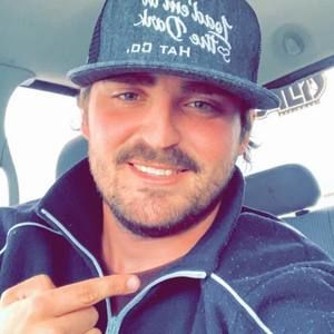 Meet your Posher, Caleb